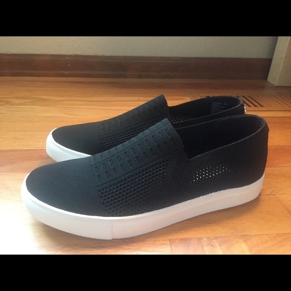 steve madden freeda sneaker